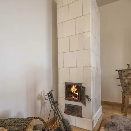 Lejlighedshotel Vikendovka Korce Dubá